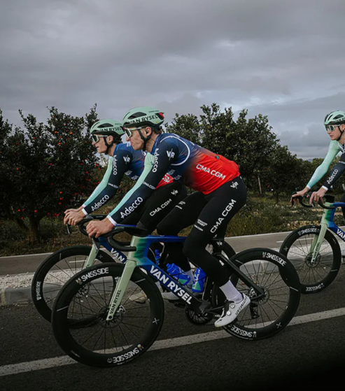 Decathlon CMA CMG, Van Rysel, Swiss Side