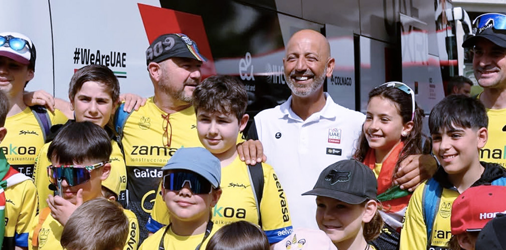 Joxean Fernandez Matxin (classe 1970) è origianrio dei Paesi Baschi. Qui alla "sua" corsa con i ragazzi di una squadra locale (foto Instagram)