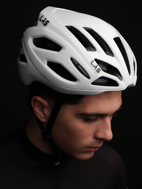 LAS Helmets, Supremo, casco