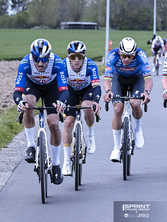 Per Remco una grande squadra a supporto, a partire da Gianni Vermeersch