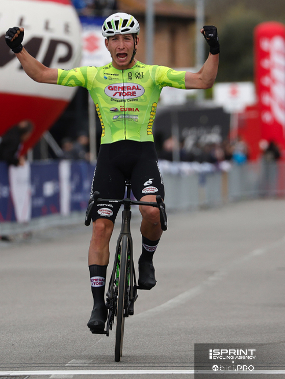 Settimana Coppi e Bartali 2026, Filippo D'aiuto vince la tappa di Massalengo