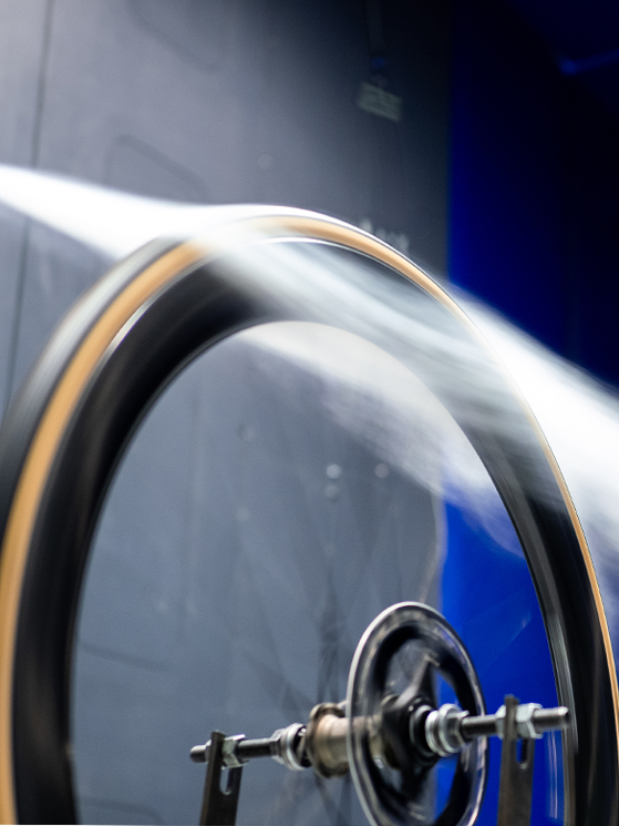 OQUO, ruote, raggi in carbonio, galleria del vento