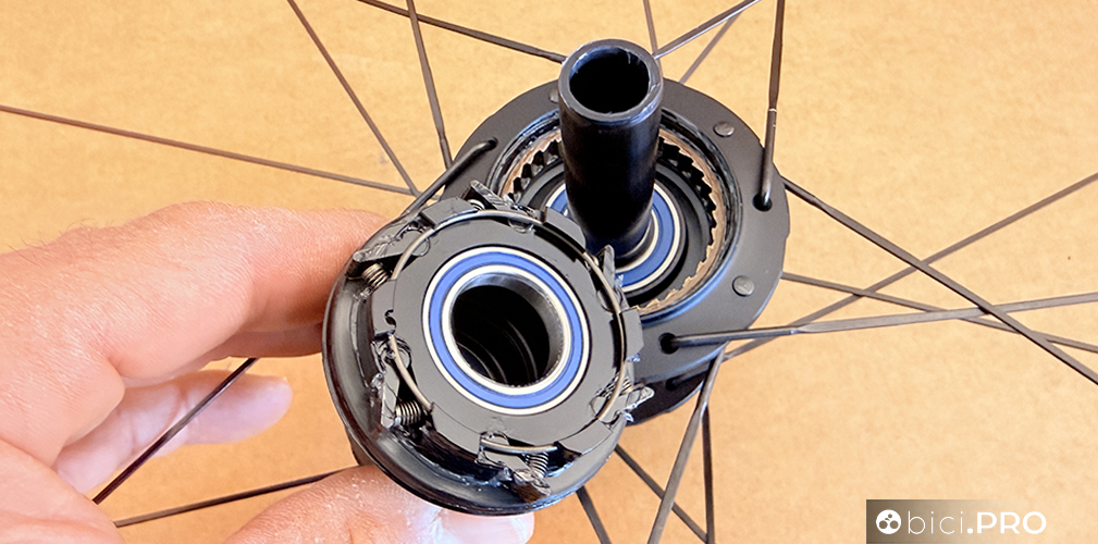 Zipp 202 NSW, 1090 grammi e profilo da 35 millimetri