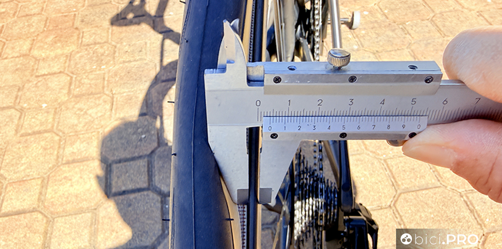 La prova a lungo termine delle ruote Cadex Max 50