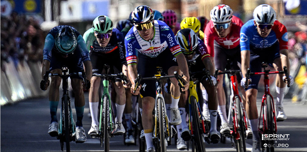 Evenepoel ha conquistato il terzo posto regolando in volata il gruppo inseguitore