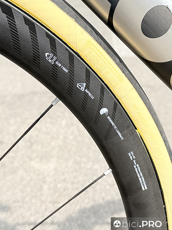 Zipp 202 NSW, 1090 grammi e profilo da 35 millimetri