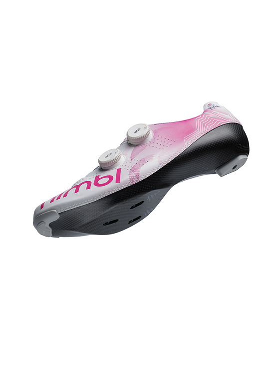 Le Ultimate Exceed Giro 2026 sono le nuove limited edition di Nimbl create per celebrare il Giro e una delle sue salite più famose: il passo Giau