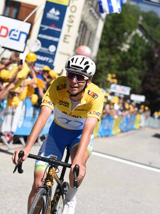 L'Avenir vinto nel 2018 porta Pogacar a passare di categoria dopo due anni da U23. Il campione è pronto