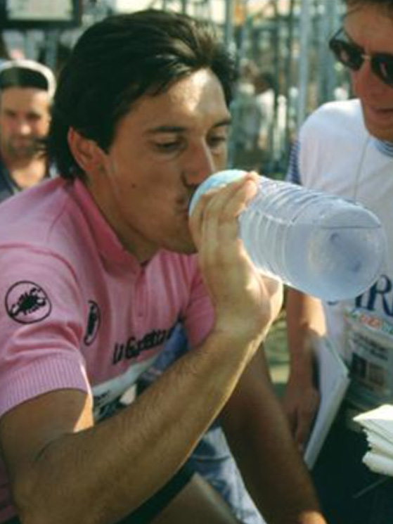 Il primo Giro d'Italia di Saronni sarebbe stato nel 1978, la vittoria arrivò però nel 1979 e 1983