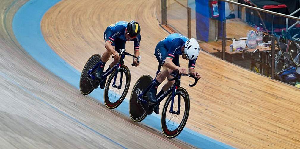 Vendramin, qui con Padovan al Belgian Open Track Meeting, può essere accostato a Viviani come caratteristiche (foto pedalclicks)