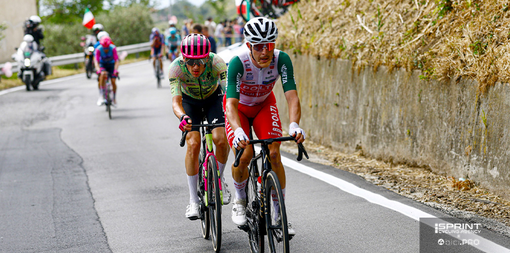 Mattia Bais e Rafferty sono stati gli ultimi della fuga del mattino ad arrendersi, ripresi a 52 km dal traguardo
