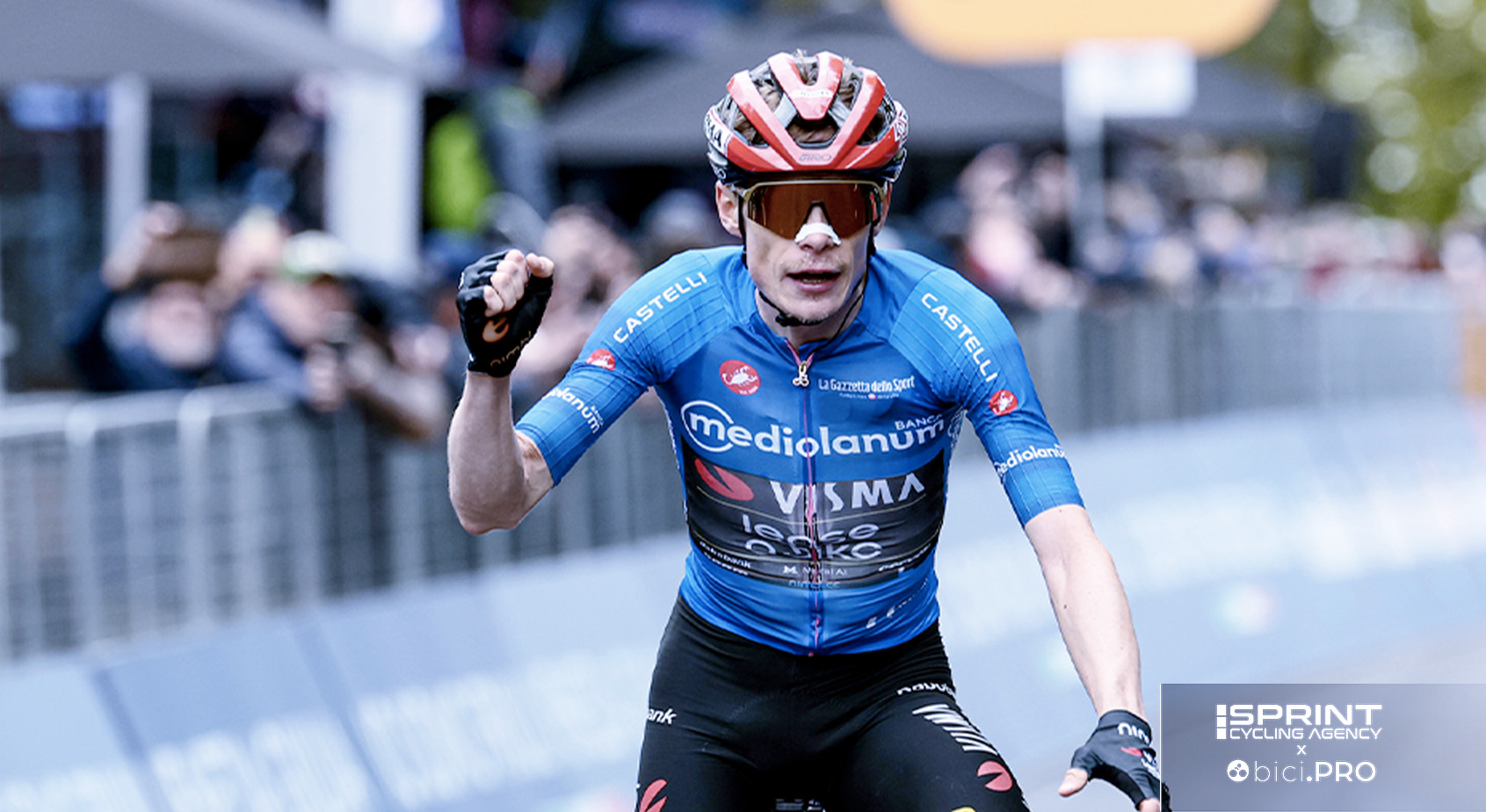 Jonas Vingegaard vince a Corno alla Scale