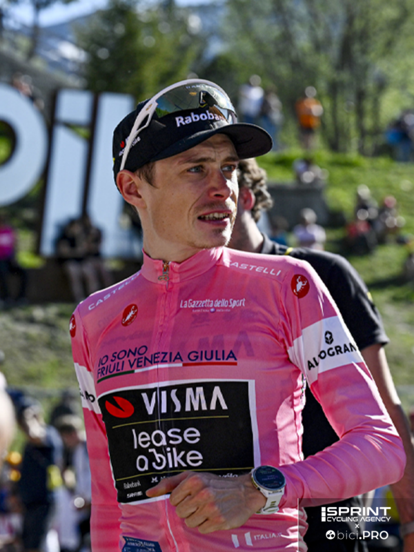 Jonas Vingegaard, Giro d'Italia 2026, Aosta-Pila, maglia rosa, Visma Lease a Bike