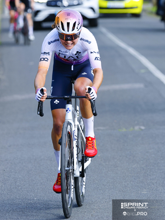 Paula Blasi, UAE Team ADQ, Vuelta Femenina, Dmt Pogi's Superlight