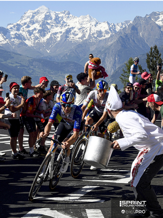 Giulio Pellizzari, Jai Hindley, Red Bull-BORA-hansgrohe