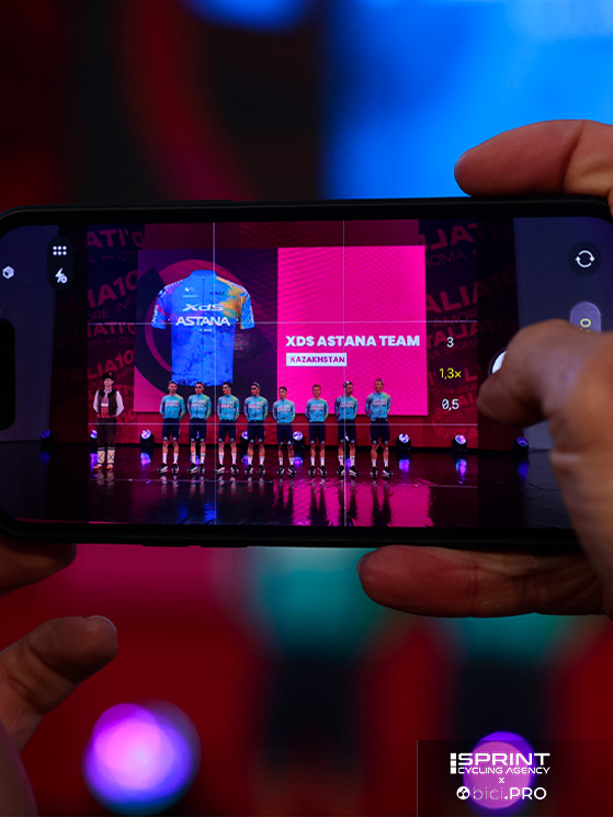 La XDS Astana del Giro schiera Ballerini, Bettiol, Livyns, Lopez, Malucelli, Scaroni, Silva e Ulissi