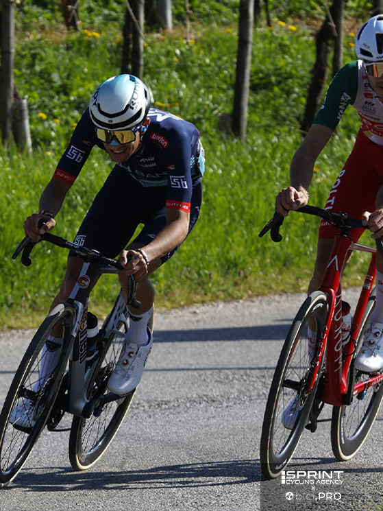 Alla Coppi e Bartali, prime prove di fuga con Andrea Pietrobon, in cerca della condizione