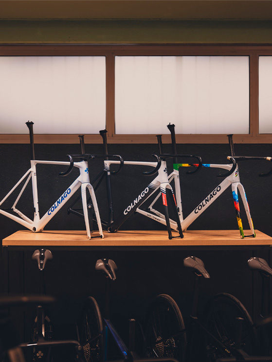 I telai Colnago, come pure le bici complete, offrono un colpo d'occhio di grande fascino