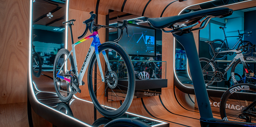 Colnago seleziona attentamente i negozi in cui espone: RDR Bikes è stato ritenuto idoneo