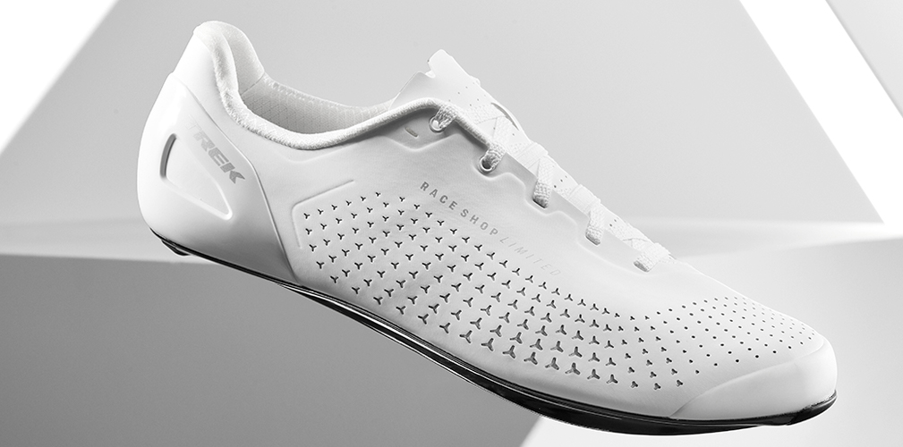 Si chiamano Trek RSL Lace, sono le scarpe stringate road e anche off-road