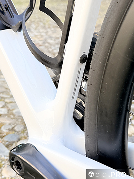 Canyon Endurace CF SLX 7, il test completo ed approfondito
