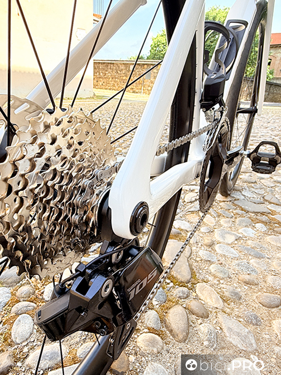 Canyon Endurace CF SLX 7, il test completo ed approfondito