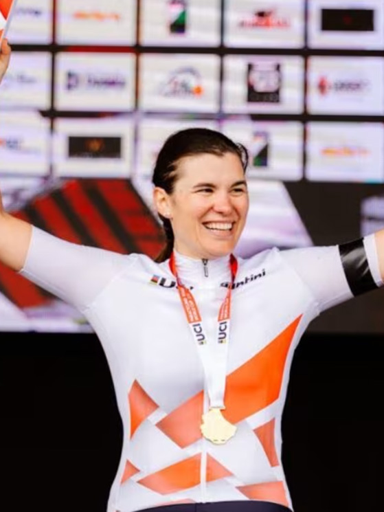 Claudia Cretti, vincitrice della classifica generale nella sua categoria al pari di Mirko Testa e Andrea Biancalani
