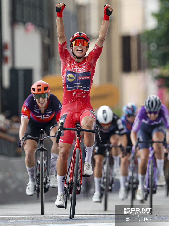 Grazie alla vittoria di Brescello, ora Balsamo ha 93 punti di vantaggio su Gillespie per la maglia rossa