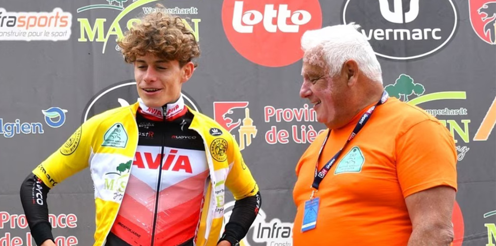 De Smet da allievo ha corso meno di suoi coetanei e questo lo ha portato ad arrivare da junior più fresco di energie