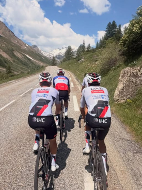 Stella negli ultimi giorni era al Sestriere con la squadra per preparare il prossimo Giro Next Gen (foto Instagram)