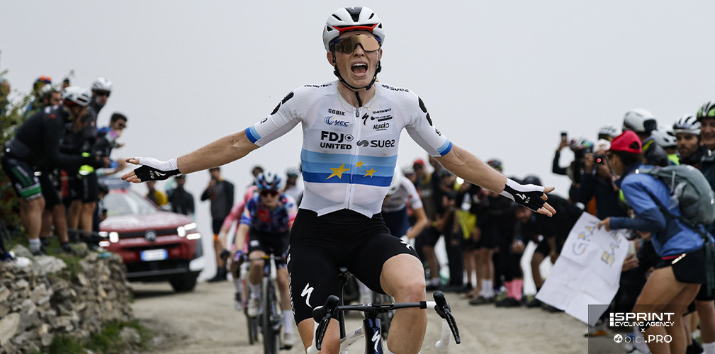 Vollering vince la sua seconda tappa al Giro Women conquistando il premio dedicato ad Alfonsina Strada