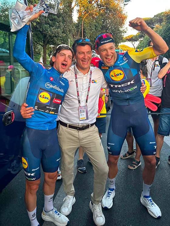 Roma, ultimo atto del Giro: in casa Lidl-Trek festa italiana per Ciccone, l'inventore della squadra Guercilena e Jonathan Milan