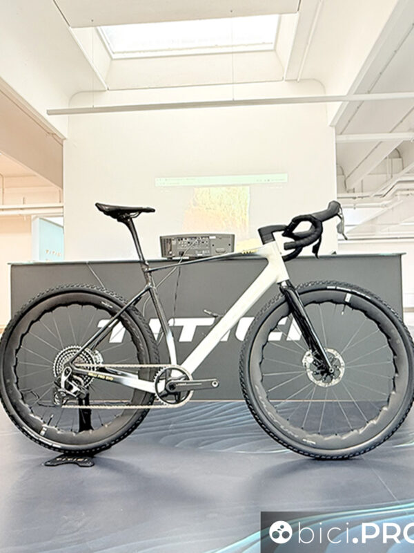 Nuova gravel Titici Relli Pro Evo, i compromessi lasciamoli agli altri