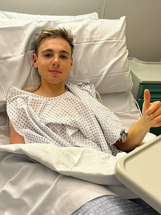 In accordo con la squadra, Finn ha optato per l'intervento chirurgico al polso che ha ridotto i tempi di ripresa (immagine Instagram)