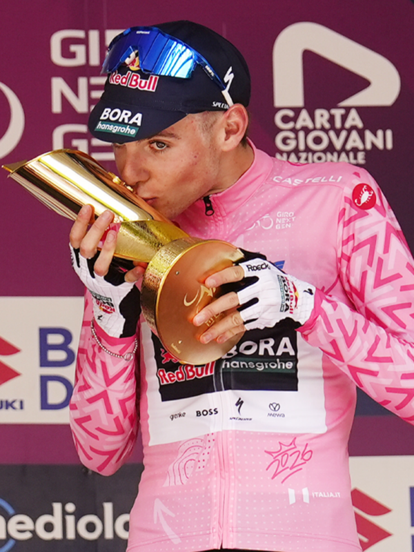 Lorenzo Finn vince il Giro Next Gen 2026 (foto La Presse)