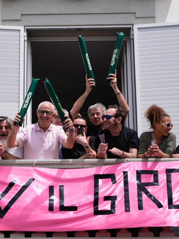 Giro d'Italia 2026, Kometa