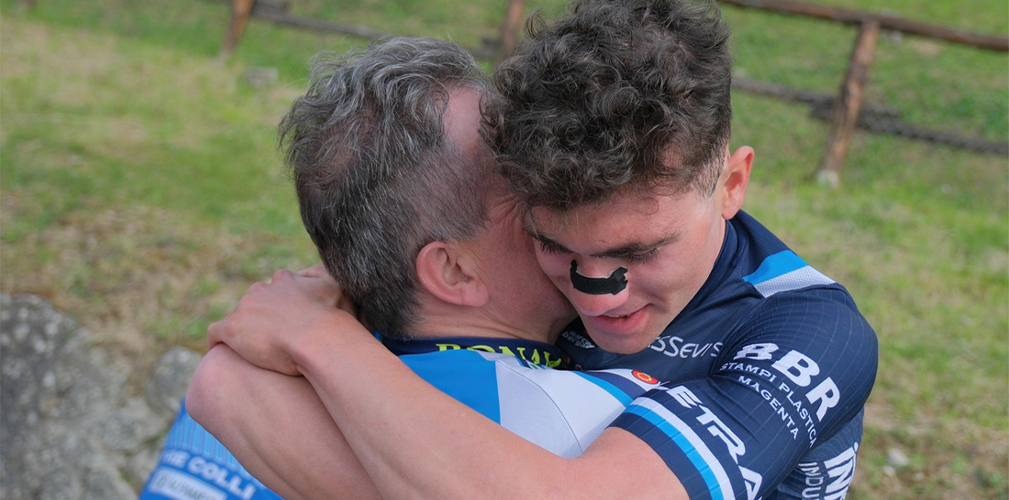 Riccardo Barbuto, Corbettese 2026, con il padre Sebastiano (foto Claudio Minardi)