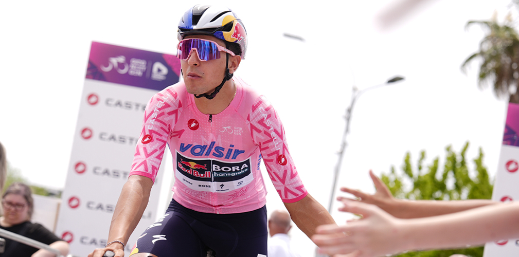Giro Next Gen 2026, Davide Donati, vittoria Crotone, maglia rosa (foto La Presse)