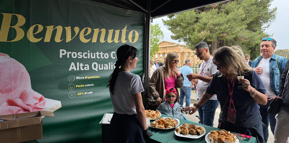 Giro d'Italia, villaggio partenza, Kometa