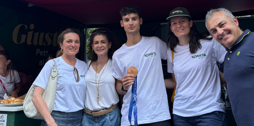 Stand Milano con famiglia Pedranzini e il medagliato olimpico Lorello