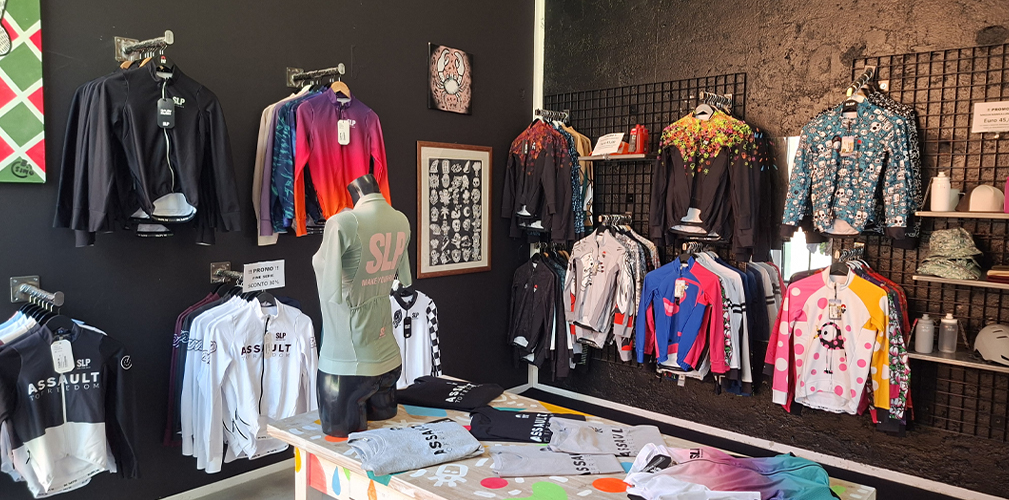 SLAB, SLP, Showroom
