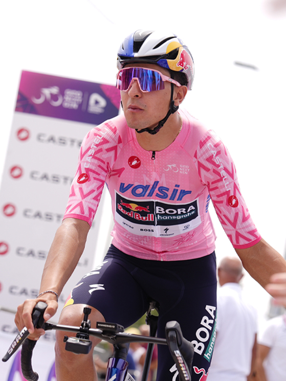 Giro Next Gen 2026, Davide Donati, vittoria Crotone, maglia rosa (foto La Presse)