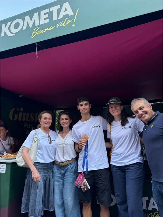Stand Milano con famiglia Pedranzini e il medagliato olimpico Lorello