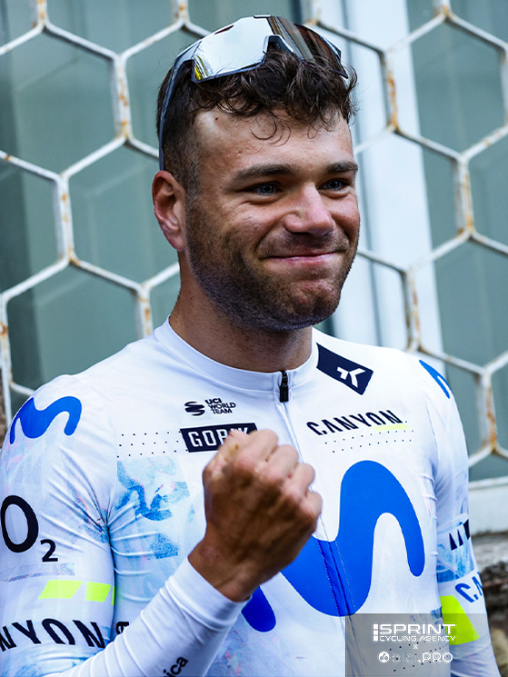 Presentazione delle squadre in Bulgaria: Milesi non doveva fare il Giro, lo ha saputo dopo la Roubaix