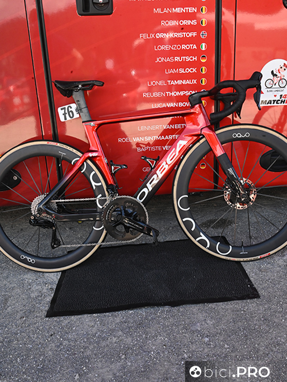 La Orbea Orca Aero è la bici veloce dell'azienda spagnola che equipaggia la Lotto-Intermarché