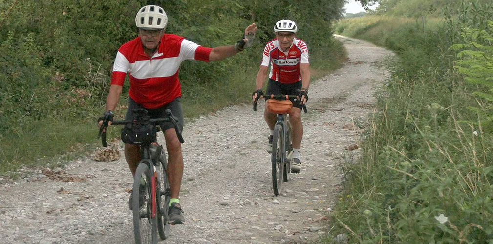 La pedalata non competitiva di gravel è andata in scena al sabato pomeriggio (foto Bolgan)