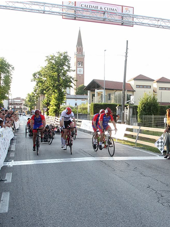 Nella serata della seconda giornata di eventi, si è svolta anche una gara di tandem...