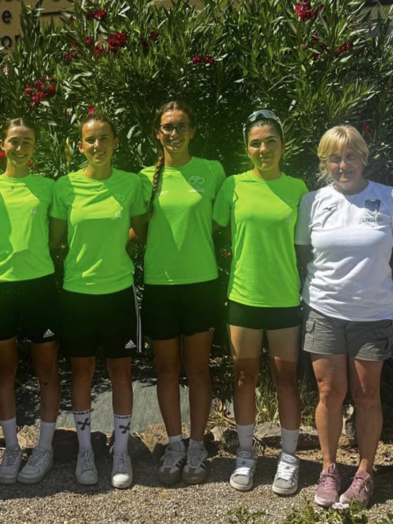 Le ragazze della rappresentativa lombarda, a destra Barbara Cazzaniga (foto Facebook)