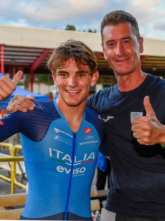 Padovan insieme a Dino Salvoldi, che crede molto in lui, su pista come su strada avendolo già selezionato per corse a tappe