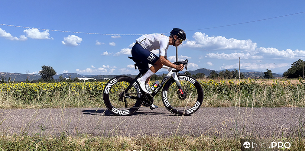Provata la Colnago Y1Rs dei pro', quella usata da Arrieta nel 2025